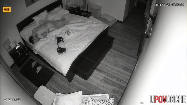 Babe moaning so passionetly (watch it right now)