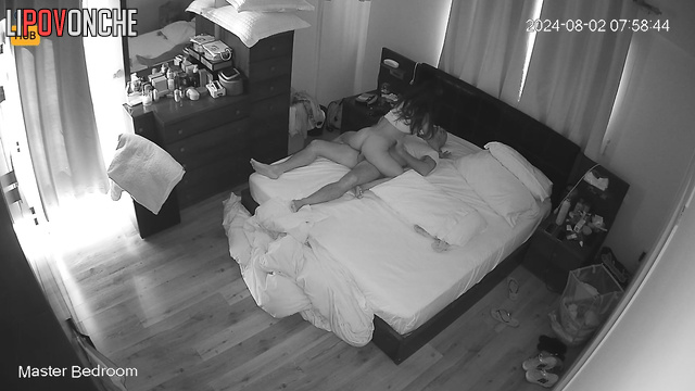 Brunette climbed on his cock and wanna fuck hard