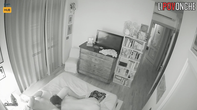 Boy making her cunnilingus during sex / cool scenes