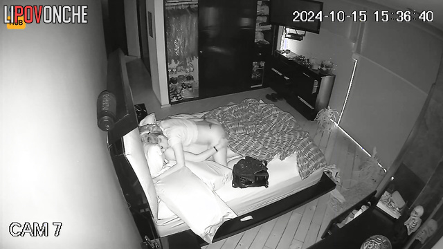Couple having gentle 69 sex on her birthday, watch it
