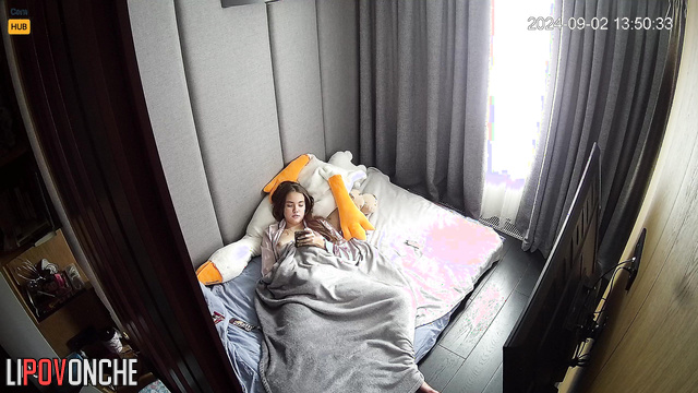 Russian beauty masturbating alone and going to get cool orgasm