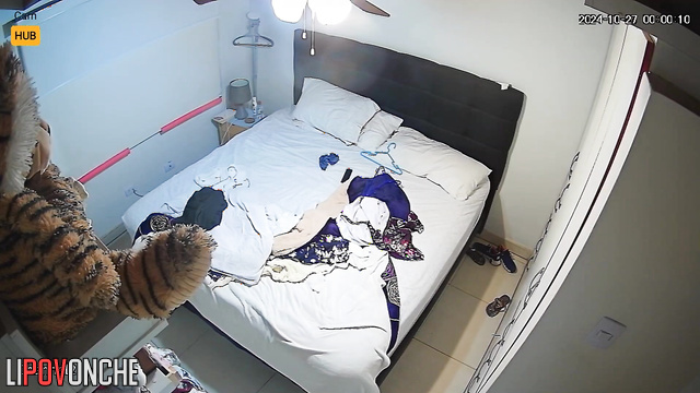 Night oral sex after a sudden awakening, watch now