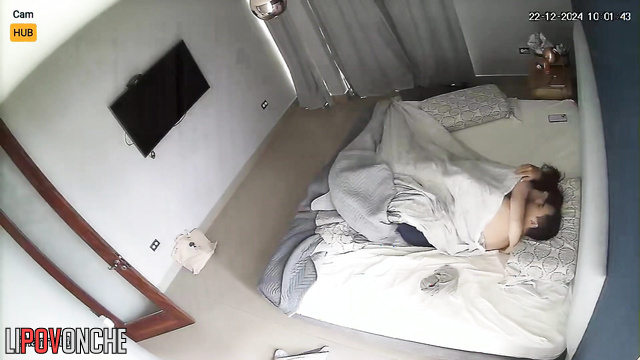 Hidden camera recorded real passion in the lovers' bedroom