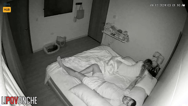 She had a sexy dream-so she makes it real with her husband now [sexy couple]