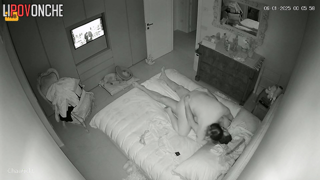 Hot Italian woman does all to make her young lover totally pleased