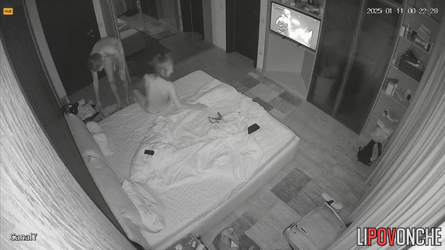 Oral sex is their passion (hidden cam fixed it)