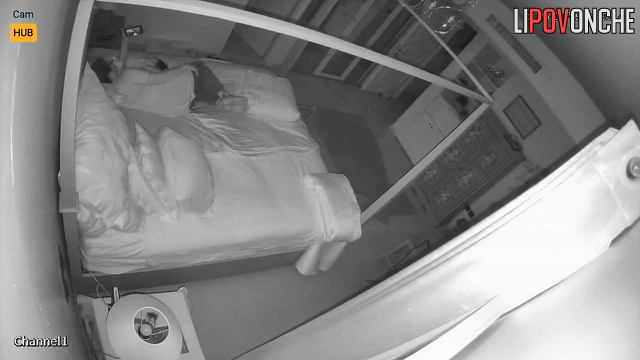 Lonely milf does it every day (watch solo video)
