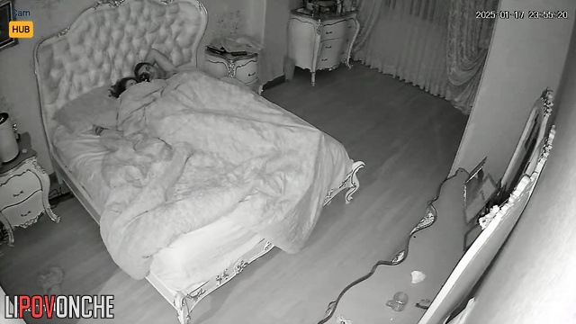 Passionate brunette seduced her husband and they had night of sex