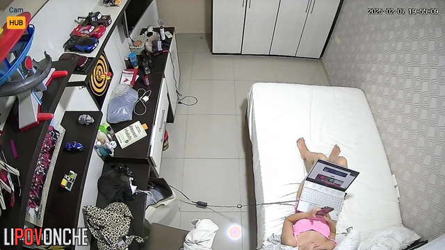 This young chick does hot photos for her boyfriend in nice pyjama [solo]