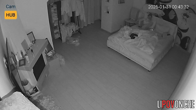 Ukrainian slut masturbated after a visit to a client