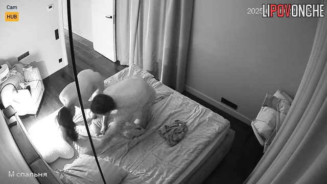 He gently squeezed her thighs during sex / bedroom video