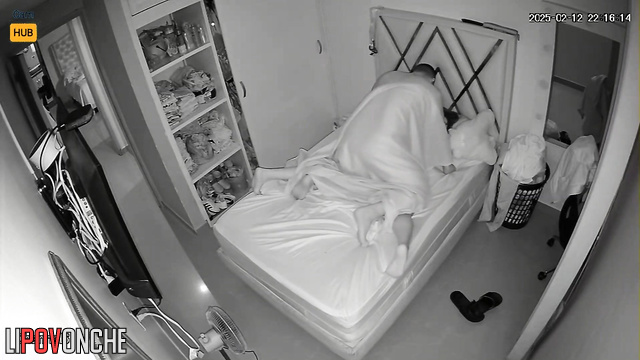 Hidden cam fixing their sex every day (bedroom)