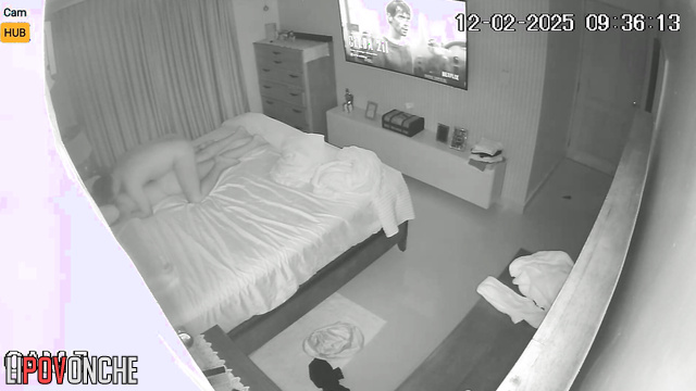 Naked massage on the first date / bedroom sex video