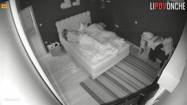 Greek husband couldn't sleep this night and fucked his chubby wifey