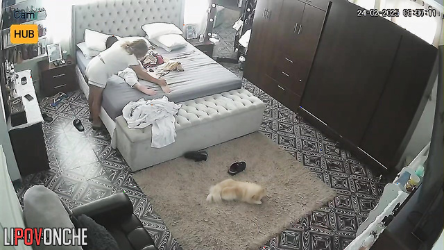 Big ass massage session for a chubby Bolivian girl