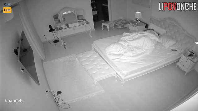 A young Iranian couple had a real sex marathon in their bedroom