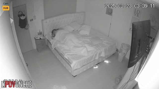 I apply new techniques of cuni to make my girl moan loud from orgasm