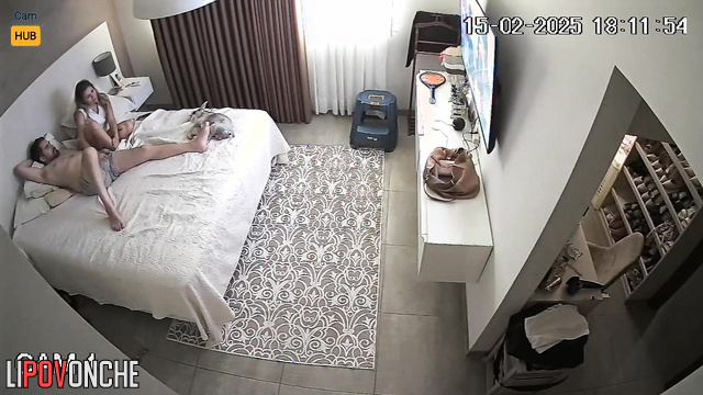 She came to him to watch a movie but evening ended with orgasm
