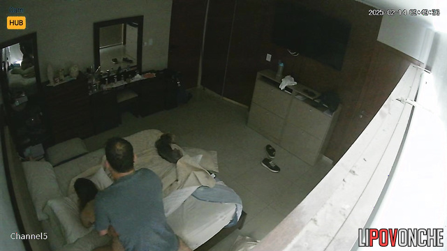 This Bolivian couple doesn't know that you will see their intimate life