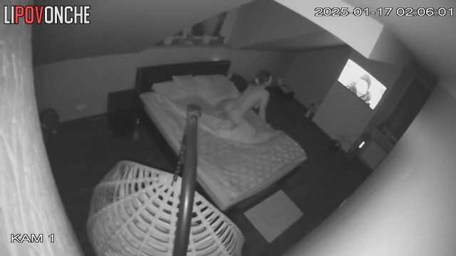 She jumped on the pillow and rubbed her pussy against it