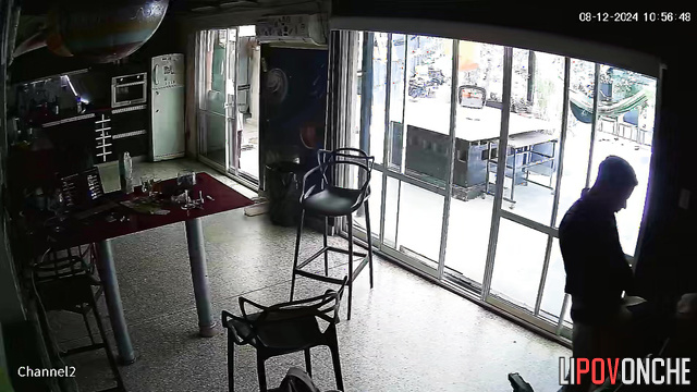They rented a nice villa for their anniversary (spy cam)