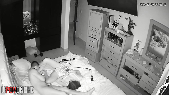 Babe made anilingus for the first time, night camera