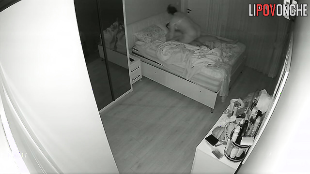 He doesn't want his chubby wife, but she demands it every night