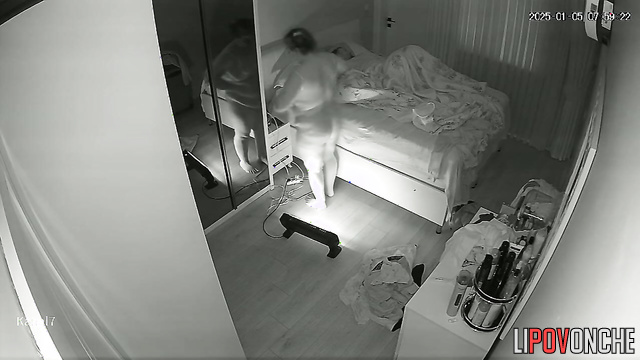 Couple turned on the night light and started having sex