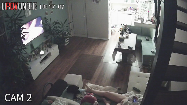 Skinny young lady decided to have some fun on her own