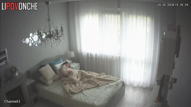Pretty brunette gave herself pleasure under the sheets