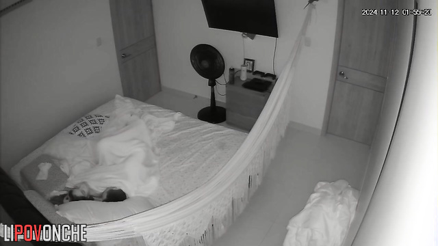 Couple had sex while half asleep, look / bedroom video