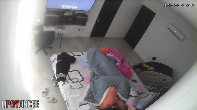 He promised to give her the best bed feelings, look