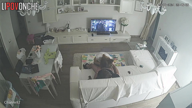 Handjob and blowjob during tv watching / spy camera