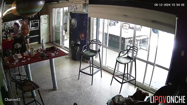 Lovers fucked hot before the cafe opened, public video