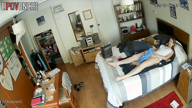 Milf screamed loudly from the rubber friend, solo