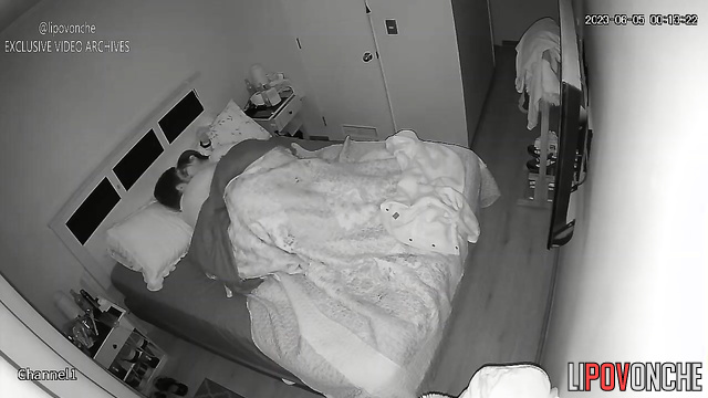 He cummed right in her pussy after fucking and made it creamy and wet