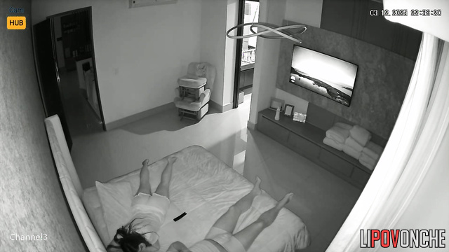 The husband woke up his young Mexican wife and fucked her hotly