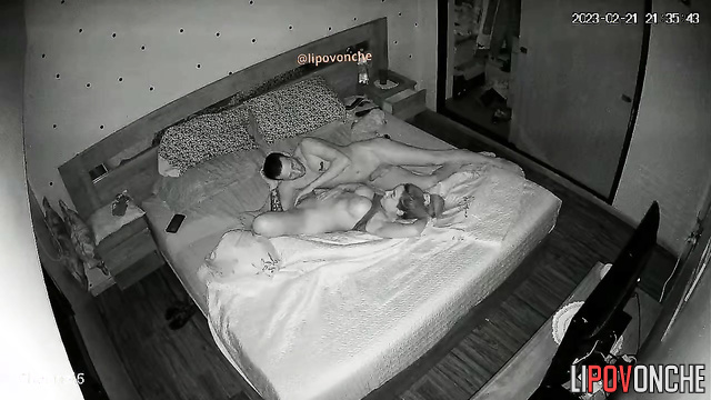 Oral caressing makes this couple crazy - they get one orgasm after another