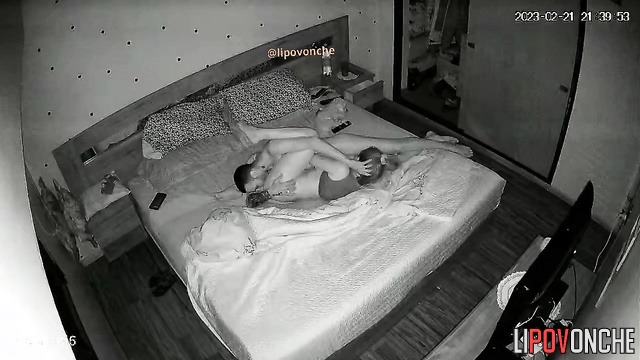 Oral caressing makes this couple crazy - they get one orgasm after another