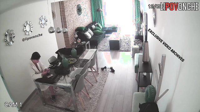 Boyfriend spanked his busty girl a little before face fuck