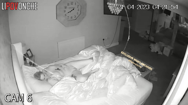 A fat husband and his tattooed wife wake up naked in their bed