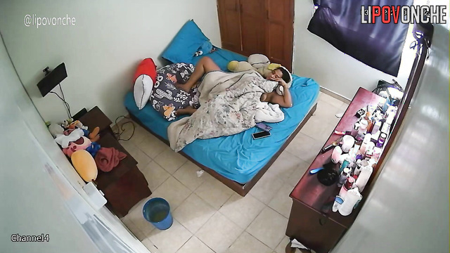 She was lying on the bed and decided to entertain her pussy