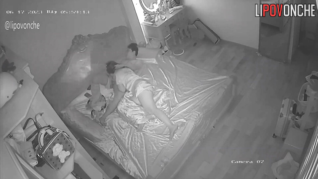Their love is still alive and they enjoy it / bedroom scenes