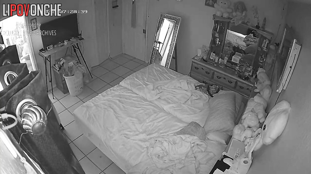 Horny & chubby woman also wants to make blowjob and fuck
