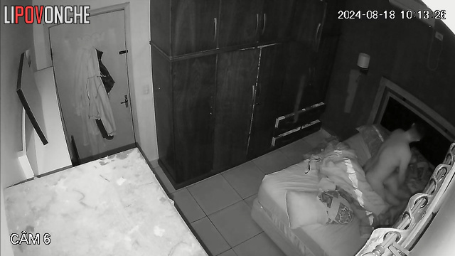 Spying on intimate moments of this couple is very turning-on activity