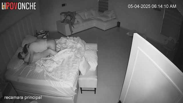 Leaked private video: Mexican beauty made her bearded lover cum intensely