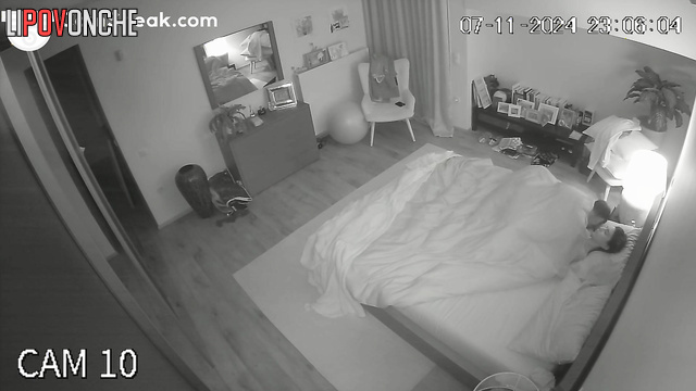 They kissing so passionately before quick fuck (hidden camera fixed it)
