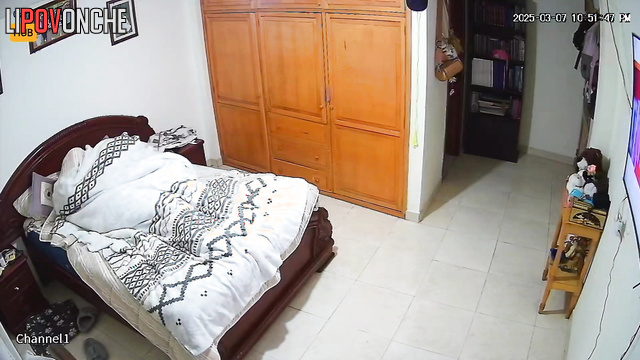 Married couple always has oral sex in the morning, watch it