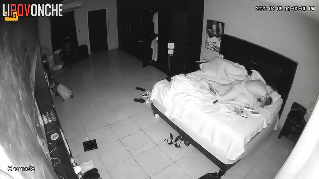 Babe adores moving on his penis, hottest bedroom video
