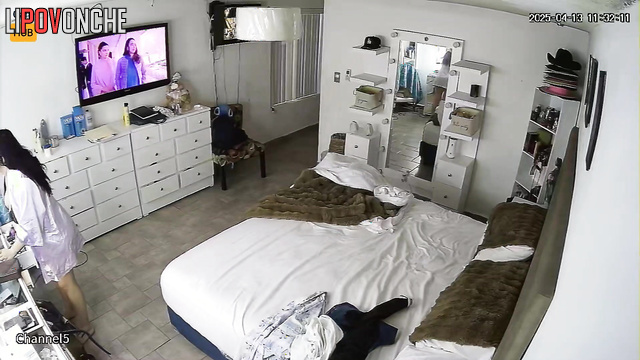 Man invited her at home to fuck hard (hidden camera)